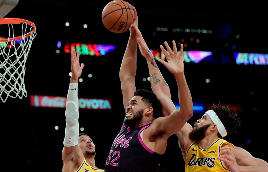Karl-Anthony Towns domina y los Timberwolves vencen a los Lakers