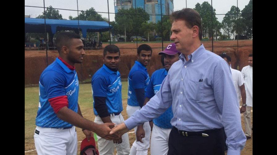 Las Grandes Ligas del béisbol norteamericano buscan en China a sus futuras estrellas