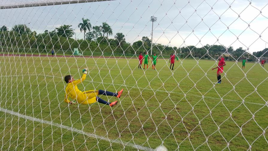 América confía en llegar a últimas instancias en debut Serie B América confía en llegar a últimas instancias en debut Serie B
