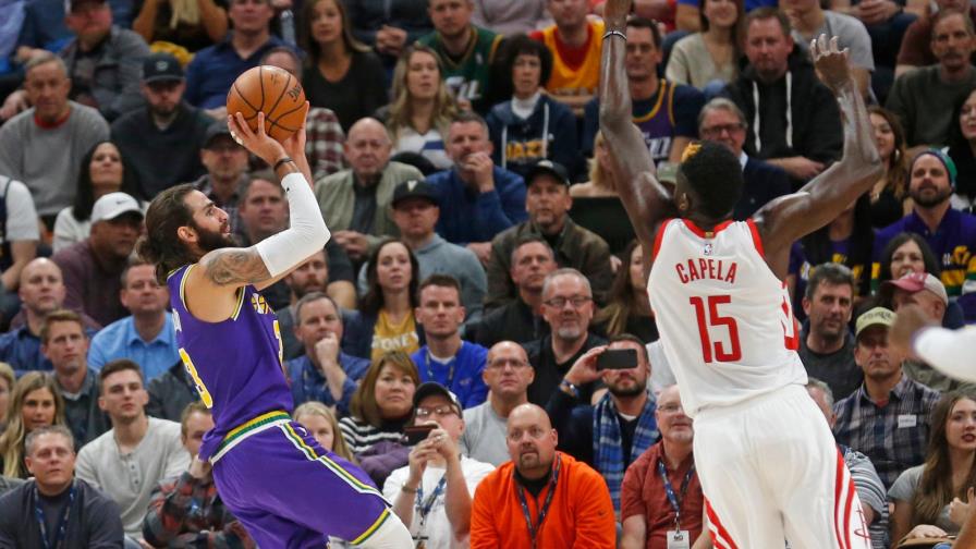 Irving y Horford lideran ofensiva de Celtics ante Knicks Irving y Horford lideran ofensiva de Celtics ante Knicks