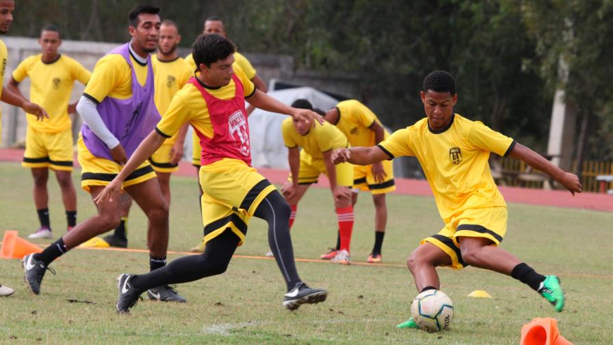 Arrancó una nueva ilusión en el Moca-FC con pretemporada Arrancó una nueva ilusión en el Moca-FC con pretemporada
