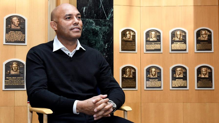 Mariano Rivera enfrenta demanda de manutención; dice es infundada