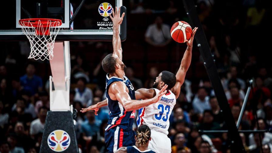 Francia vence a Dominicana que jugará la segunda ronda contra Australia