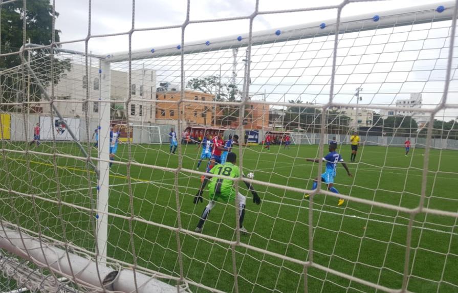 El Atlético SJ muestra sus garras en debut de la Serie B