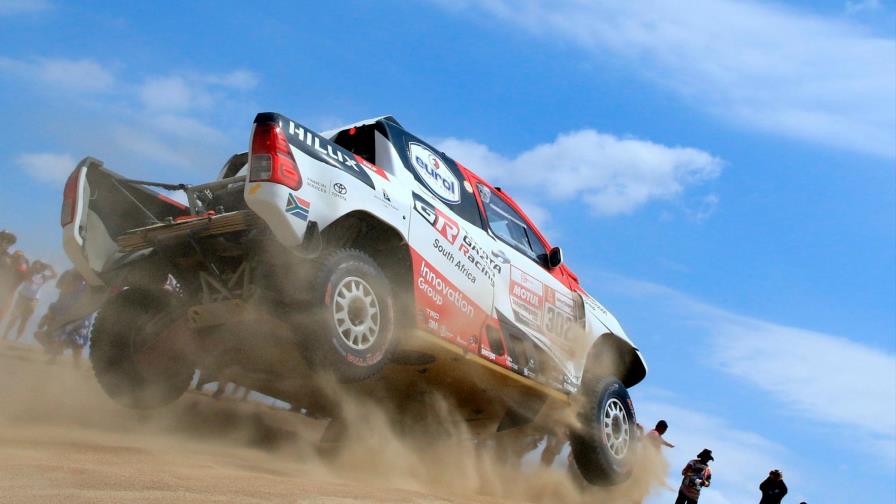 Loeb gana la segunda etapa del Dakar en coches, con ‘Nani’ Roma segundo