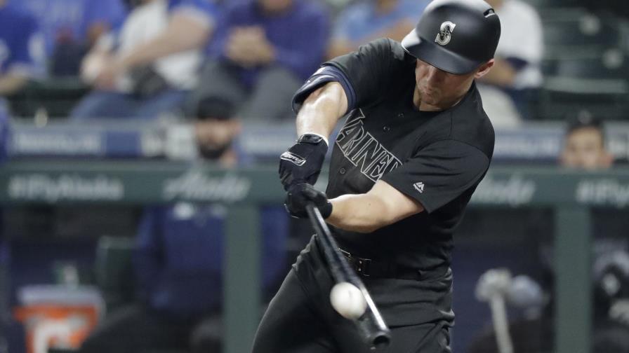 Marineros vence a Azulejos con HRs de Crawford y Narváez Marineros vence a Azulejos con HRs de Crawford y Narváez