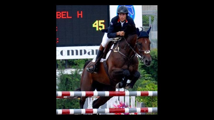 Jinete Manuel Fernández Haché sobresale en Wellington