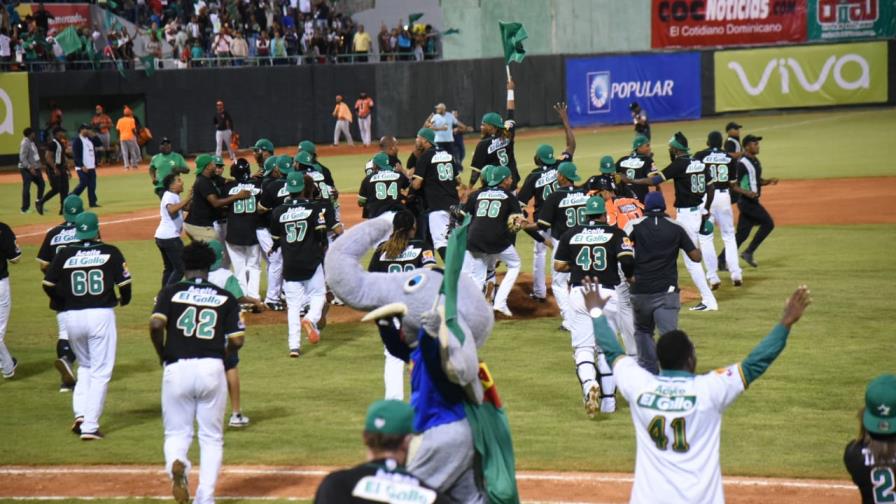 ¿Ahora es? Por quinta ocasión las Estrellas se ponen a un juego de la corona ¿Ahora es? Por quinta ocasión las Estrellas se ponen a un juego de la corona