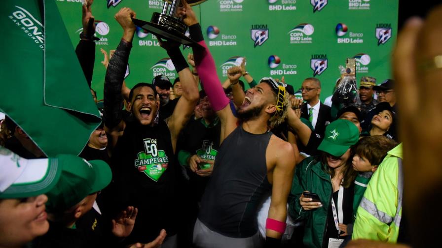 Dominicana contra Puerto Rico en la apertura de la Serie del Caribe Dominicana contra Puerto Rico en la apertura de la Serie del Caribe