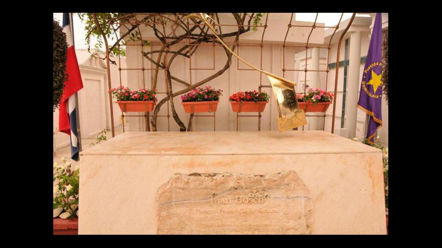 PLD rinde este domingo tributo a su líder histórico Juan Bosch