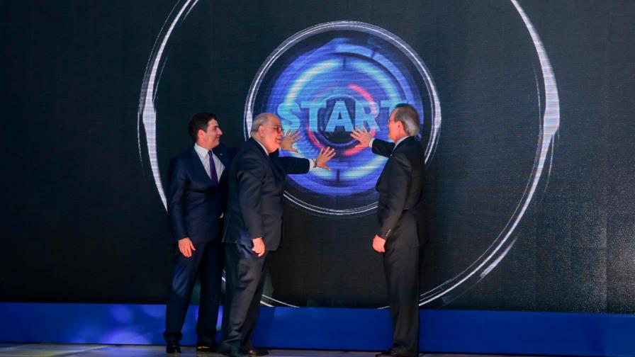 Inauguran la vigésima tercera edición de la Autoferia Popular Inauguran la vigésima tercera edición de la Autoferia Popular