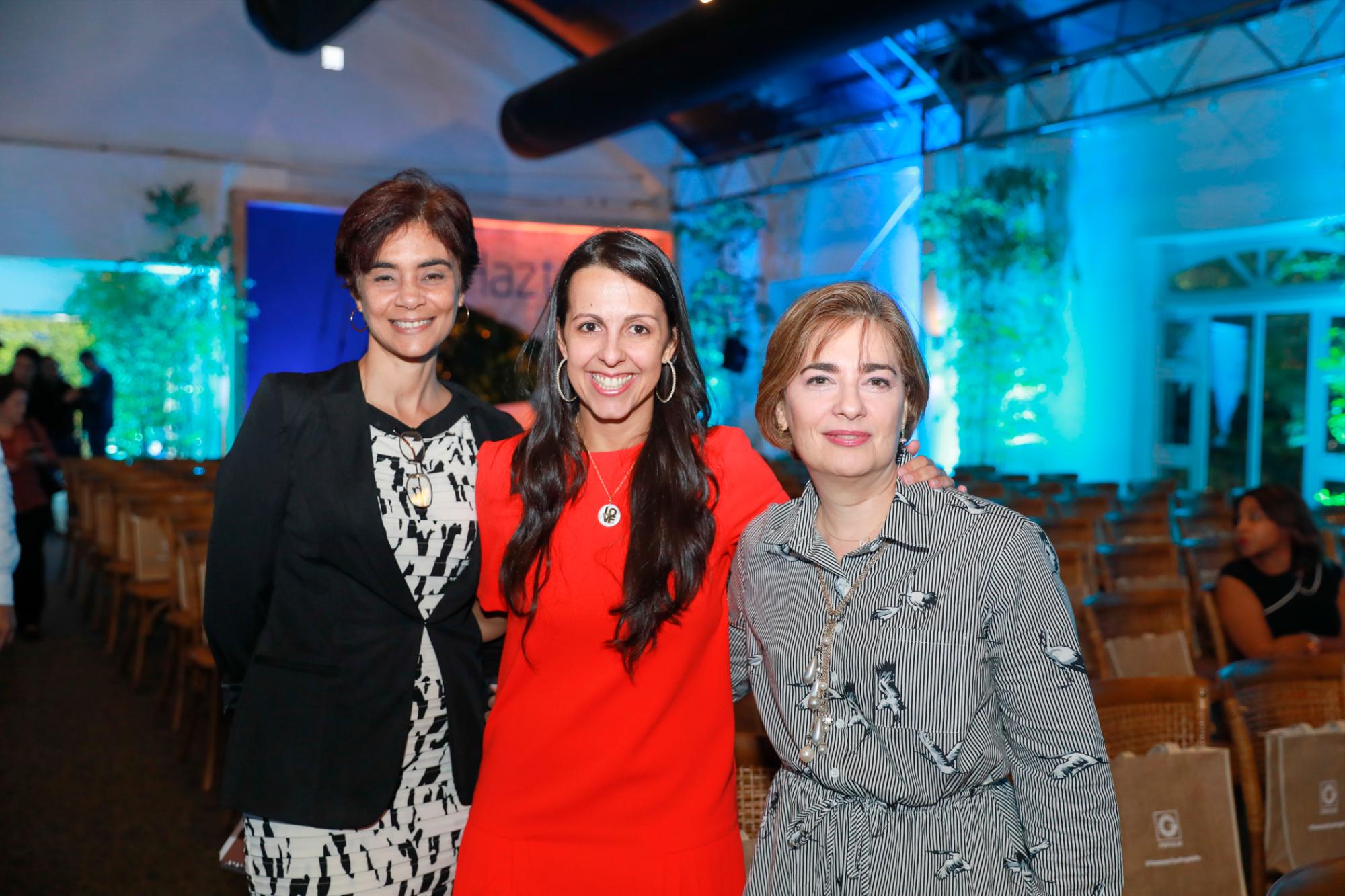 Leonor Rivas, Anadel Alberti y María Teresa Guerra.