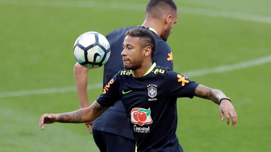 El posible regreso de Neymar con el PSG acapara la atención en Francia