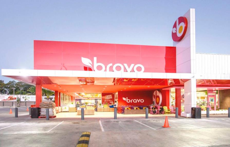 A partir del lunes, supermercados Bravo reducirá horario para surtir góndolas e higienizar 