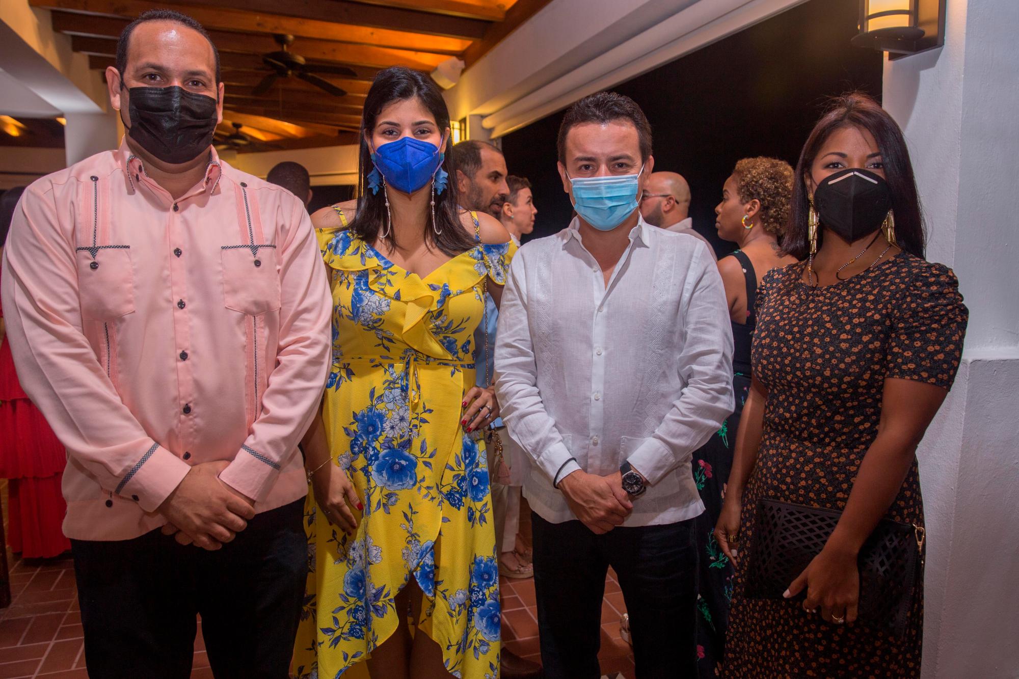 Brian De Jesus, Michelle Rojas, Luis Núñez y Yicauri María.