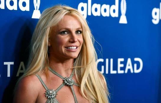 Britney Spears se muestra al natural