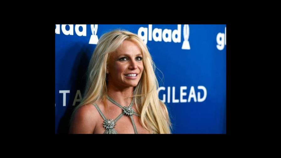 Britney Spears se muestra al natural