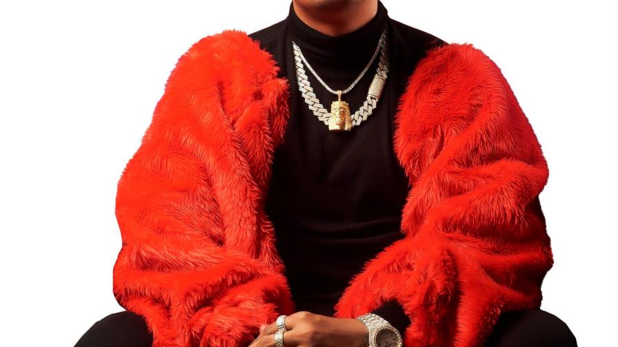 Bulova Family es tendencia con la canción “Eo Eo” Bulova Family es tendencia con la canción “Eo Eo”