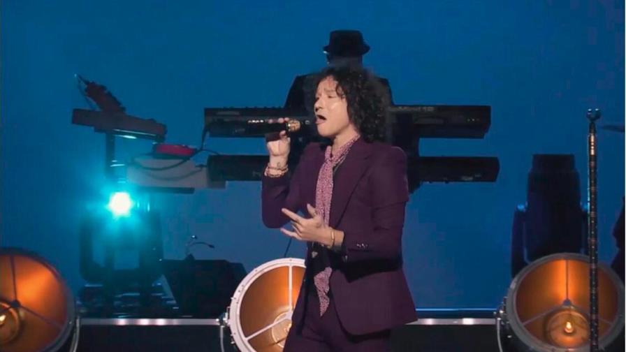 Enrique Bunbury, de vuelta  a la nostalgia en show virtual