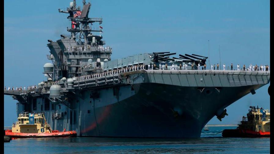 Destructor estadounidense cruza estrecho de Taiwán entre tensiones regionales