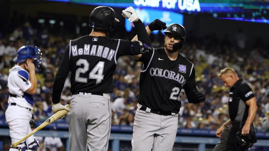 Cron y Rockies se imponen a Dodgers por 4-2