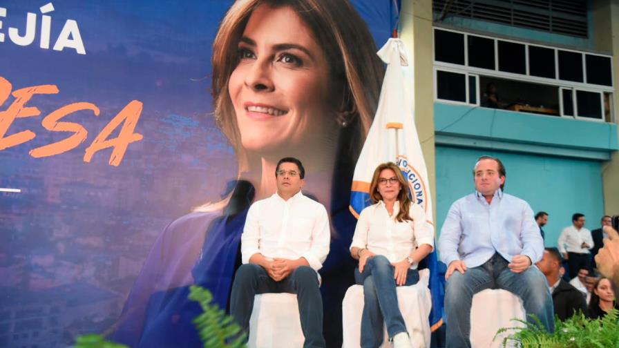 PRM presenta a Carolina Mejía como candidatura a alcaldesa del Distrito Nacional