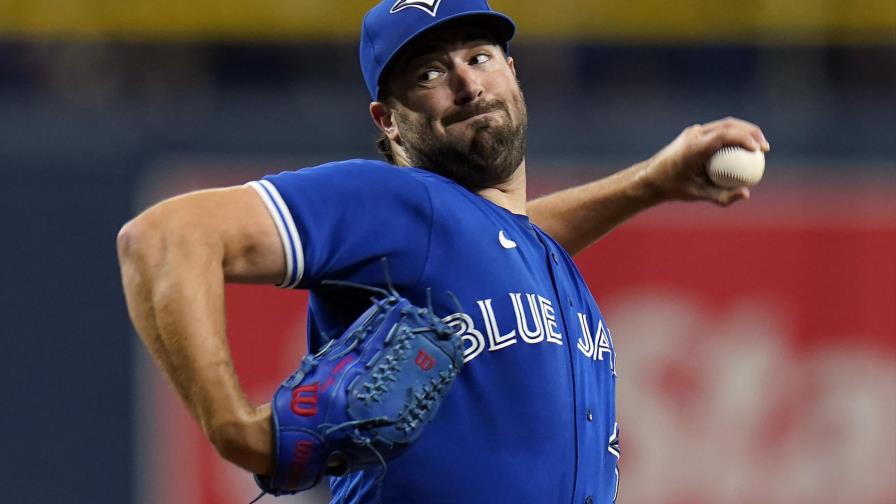 Ray de Azulejos, y Burnes de Cerveceros ganan el Cy Young Ray de Azulejos, y Burnes de Cerveceros ganan el Cy Young