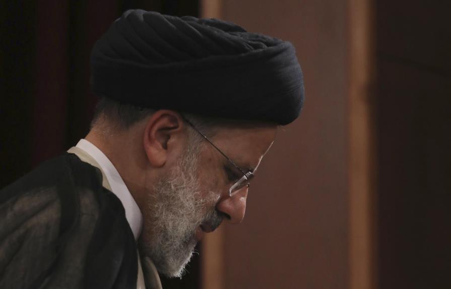 Nuevo líder en Irán presenta desafíos para acuerdo nuclear