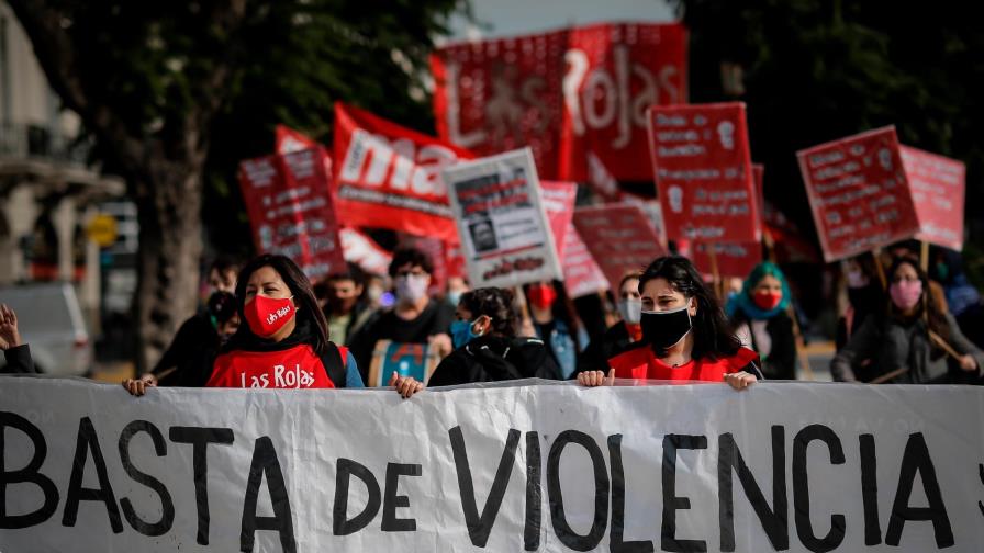 Protestas en Argentina por fiscal que consideró “desahogo sexual” una violación grupal