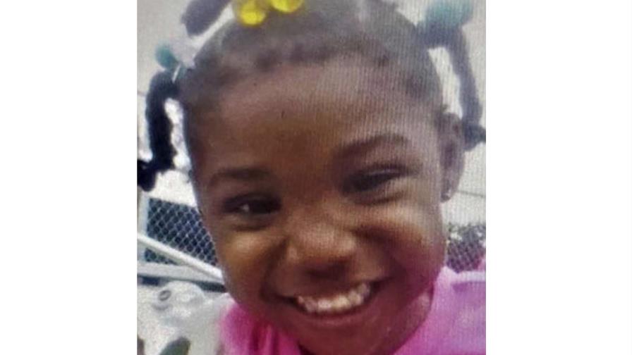 EEUU: 2 acusados de muerte de niña hallada en basural EEUU: 2 acusados de muerte de niña hallada en basural