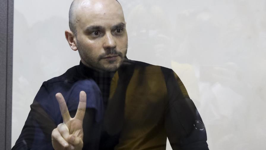 Corte rusa ordena encarcelar a activista opositor