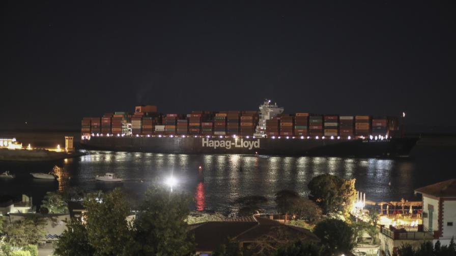 Comienza la investigación sobre el bloqueo del canal de Suez