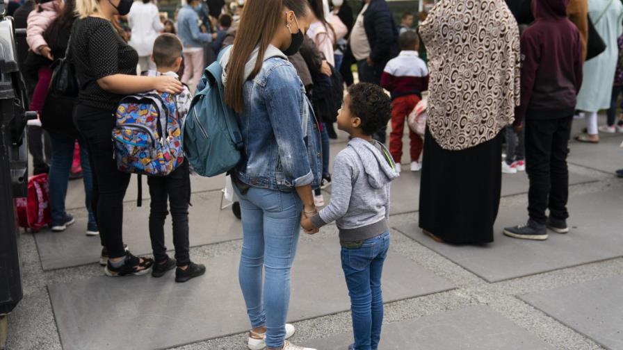 Millones de niños en Europa regresan a clases