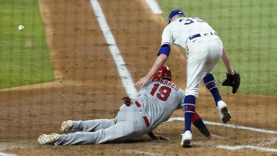 Lagares anota y Angelinos vencen 2-1 a Rangers