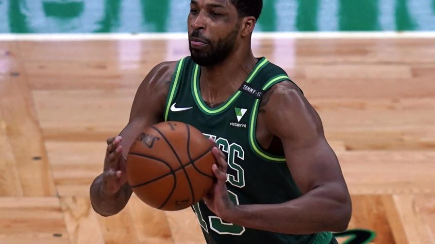 Kings adquieren a Thompson en canje entre tres equipos