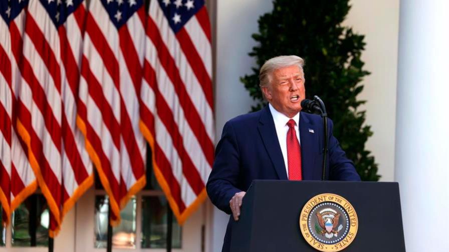 Trump anuncia el fin del trato preferencial a Hong Kong y sanciones a China