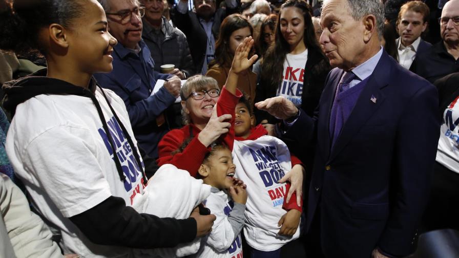 Bloomberg busca el voto negro con miras al Súper Martes
