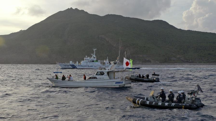 China critica a Japón por plan para liberar agua radiactiva China critica a Japón por plan para liberar agua radiactiva