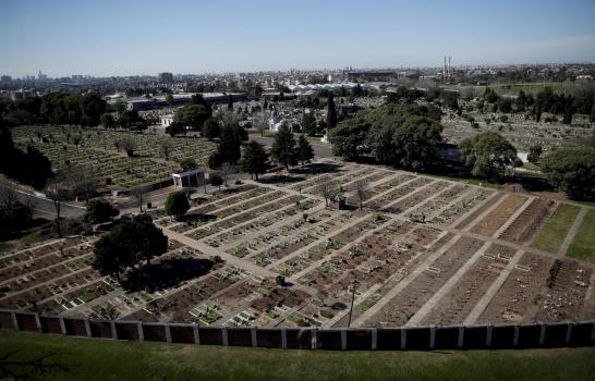 Decir adiós a enfermos COVID-19 toma fuerza en Argentina