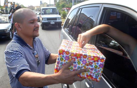 Nicaragua organiza velada de boxeo con poco público