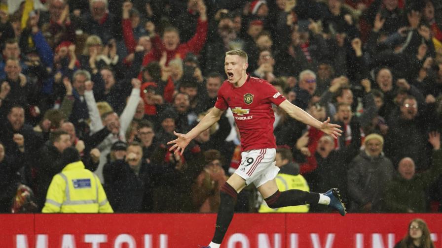 United vence al City en derbi de Manchester; Chelsea golea United vence al City en derbi de Manchester; Chelsea golea