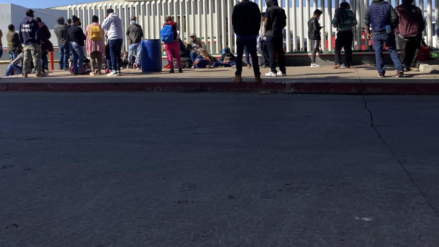 EEUU: Corte Suprema ordena reanudar Permanecer en México