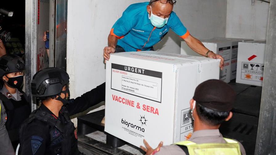 El BM prevé una recuperación global del 4 % en 2021 por las vacunas