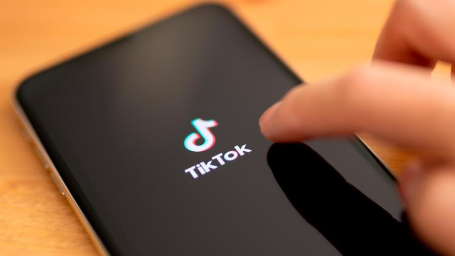 China responde con medidas restrictivas a decisión de EEUU contra TikTok y WeChat