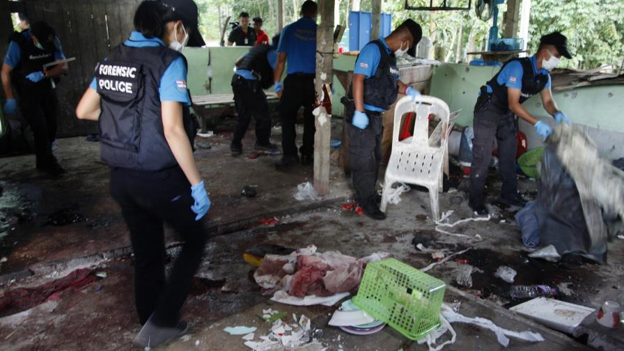 Presuntos separatistas matan a 15 en Tailandia