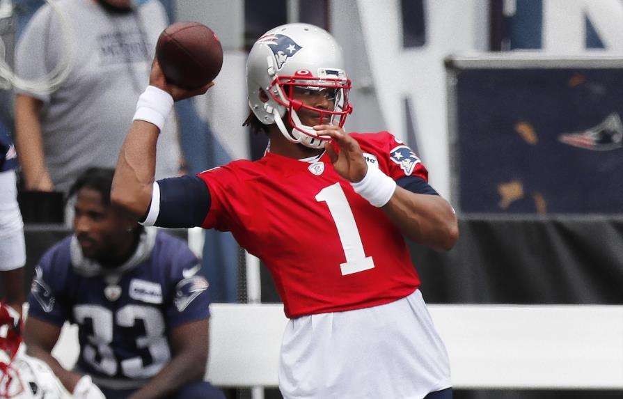 Cam Newton es el nuevo quarterback titular de los Patriots