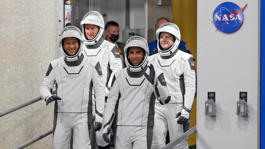 SpaceX envía al espacio a 4 astronautas; van 600 en 60 años