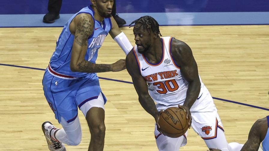 Knicks superan a Rockets y barren su serie de temporada