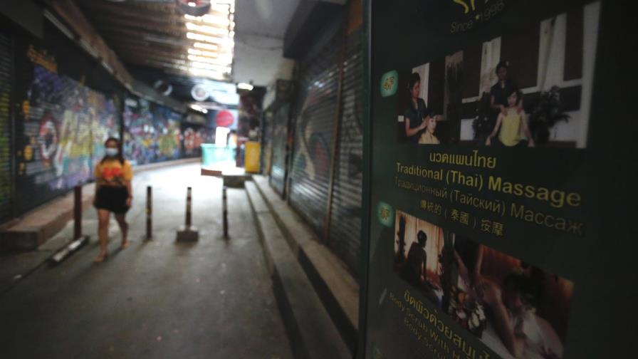 Cierran cines, parques, gimnasios en Bangkok por coronavirus