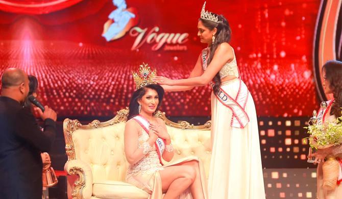Apresan a la reina de belleza que le arrancó la corona a ganadora de Mrs Sri Lanka World 2021